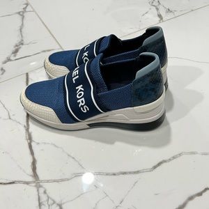 Trendy Michael kors sneakers!